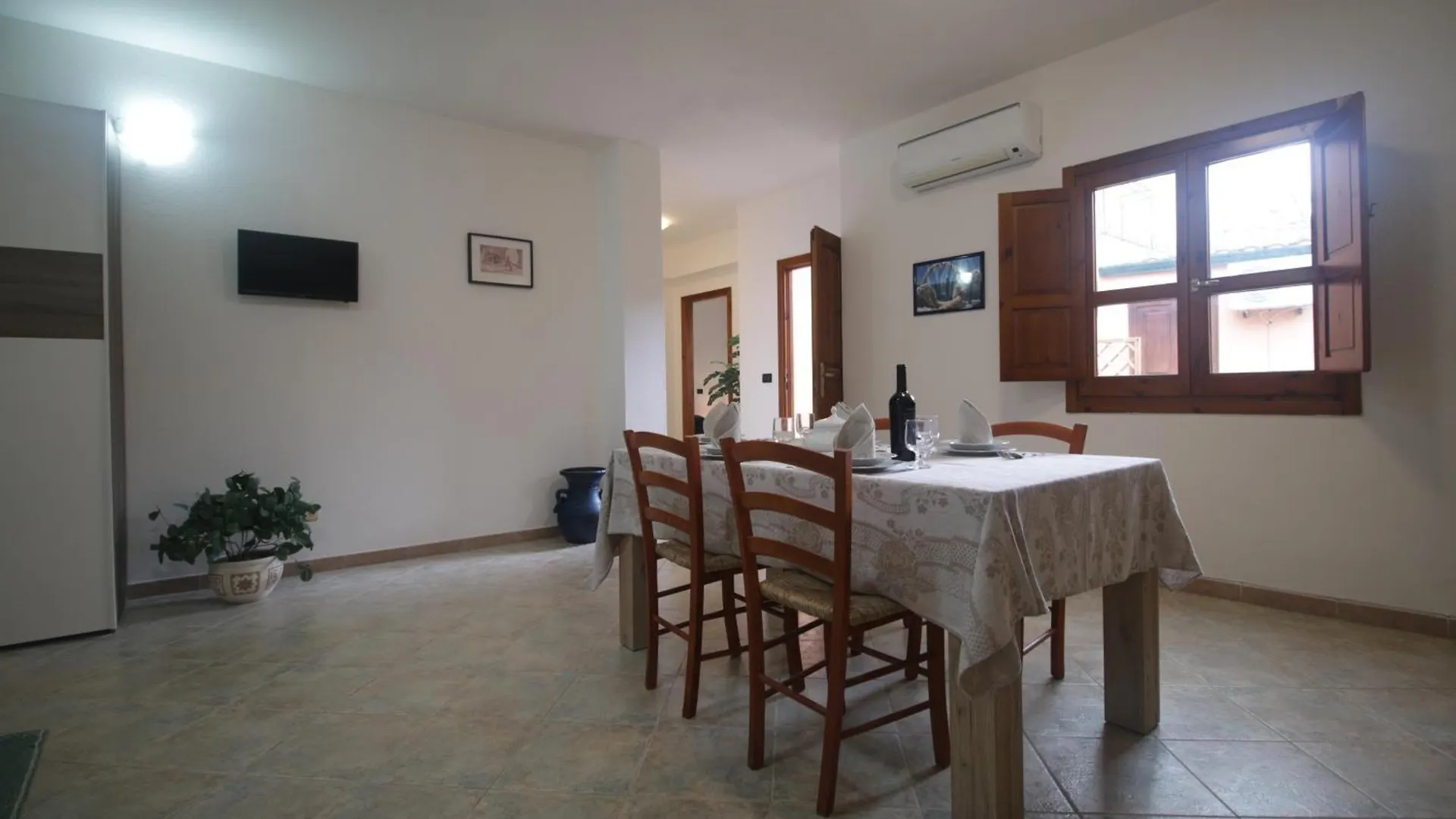 Apartment Residenza Maria Antonia - Historical Suite Orosei Italien