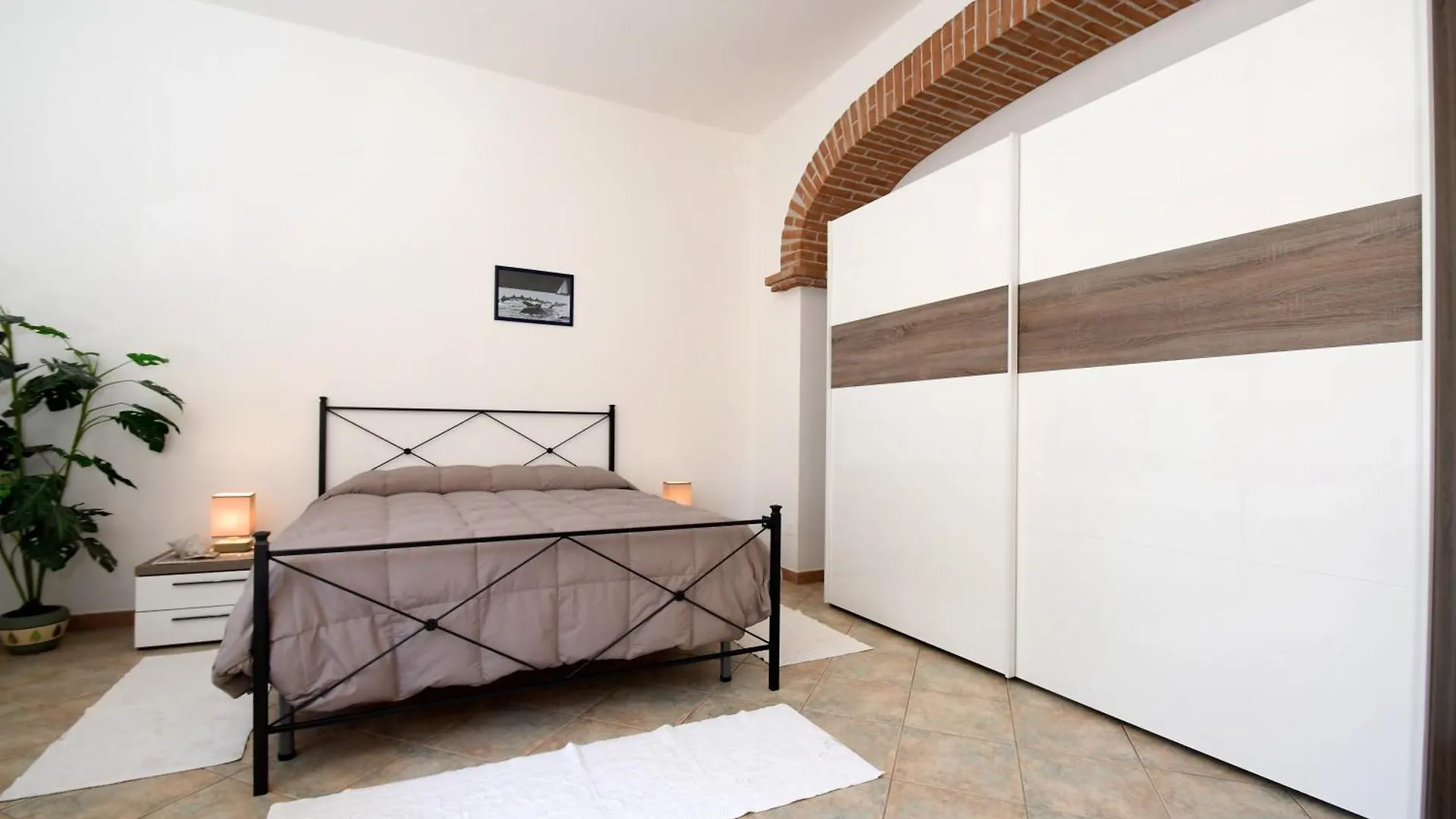 Residenza Maria Antonia - Historical Suite Orosei 0*,  Italien