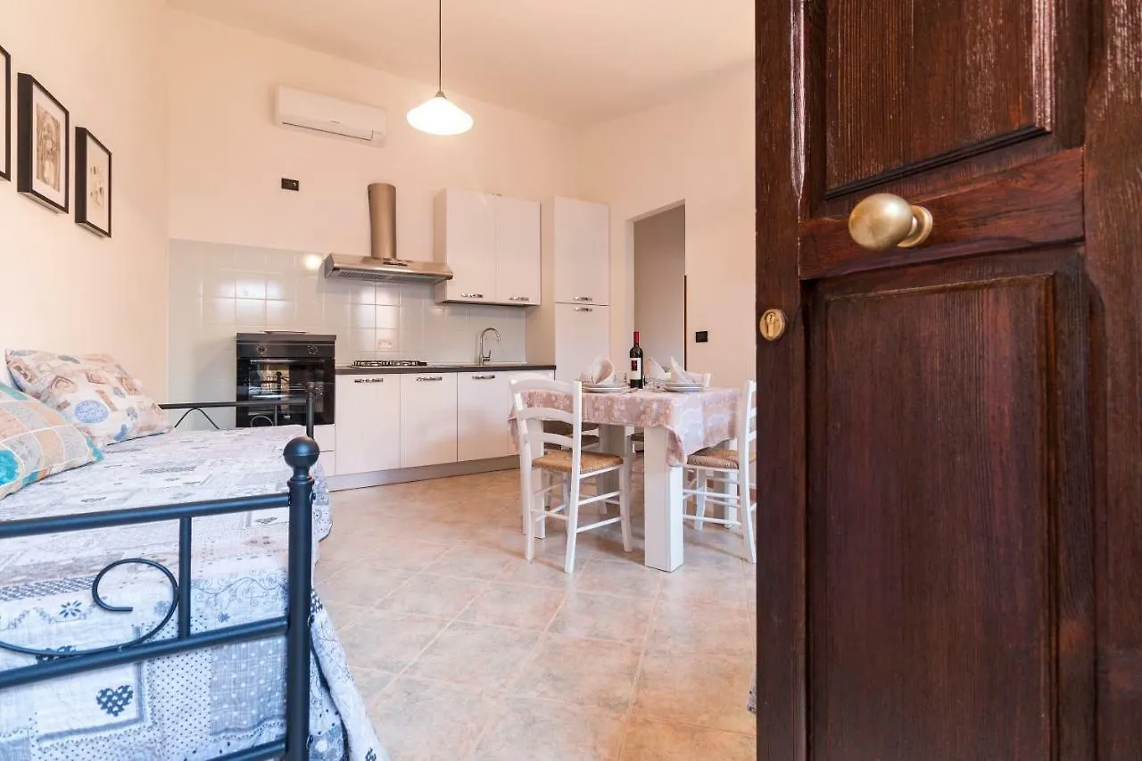 Apartment Residenza Maria Antonia - Historical Suite Orosei